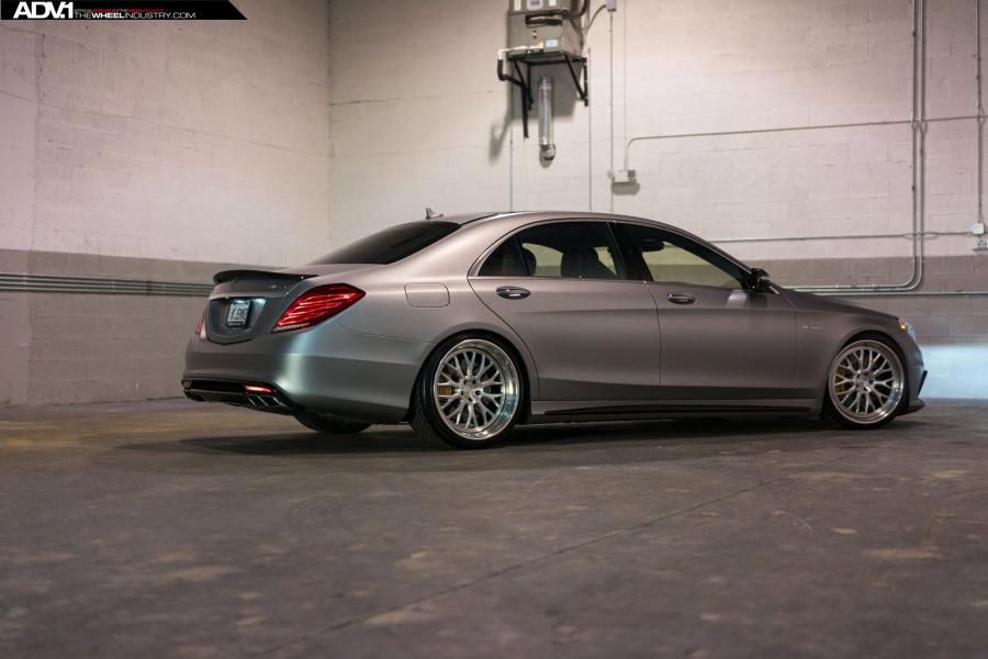  Mercedes-AMG S63 on ADV.1 Wheels (ADV10.0) 2015 года  (фото 19 из 27)